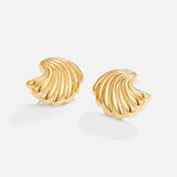 Sophie – Gold Shell-Shaped Earrings
