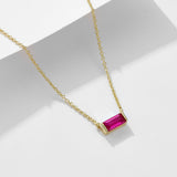 Livia – Silver necklace with small pendant