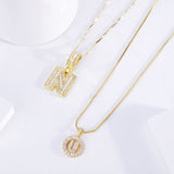 Initial necklace in moissanite