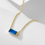 Livia – Silver necklace with small pendant