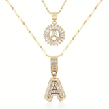 Initial necklace in moissanite