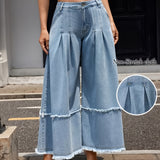 Lila | Light Blue Pleated Wide-Leg Jeans