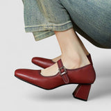 Daniela | Black Pointed-Toe Pumps